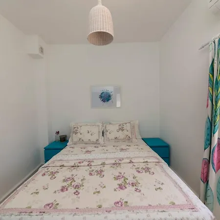 Pleasant Duplex Apartment With Fascinating Sea View In Bodrum Giris